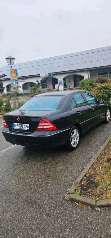 Mercedes-Benz C 200
