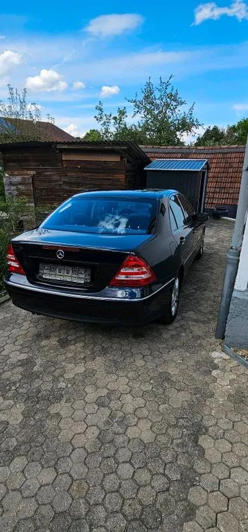 Mercedes-Benz C 200
