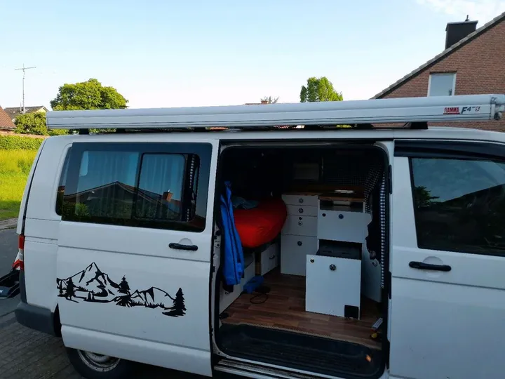 Volkswagen T5 Caravelle