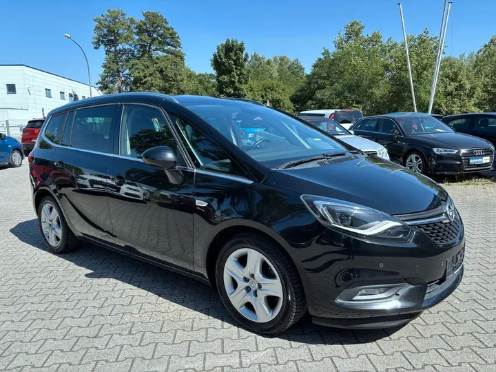 Opel Zafira Tourer