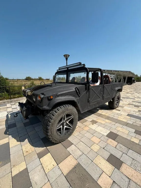 Hummer H1