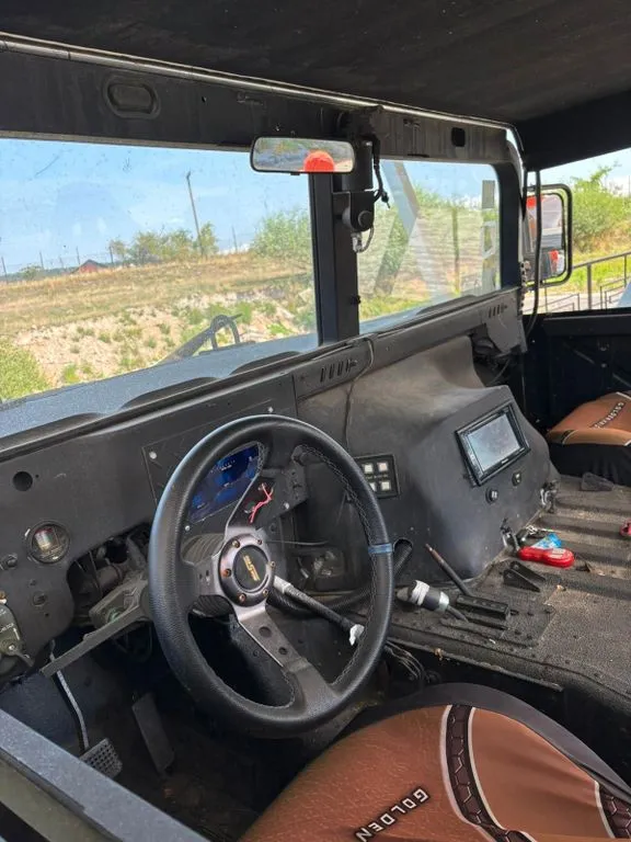 Hummer H1