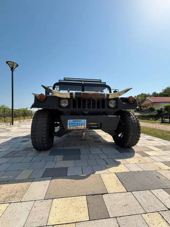 Hummer H1