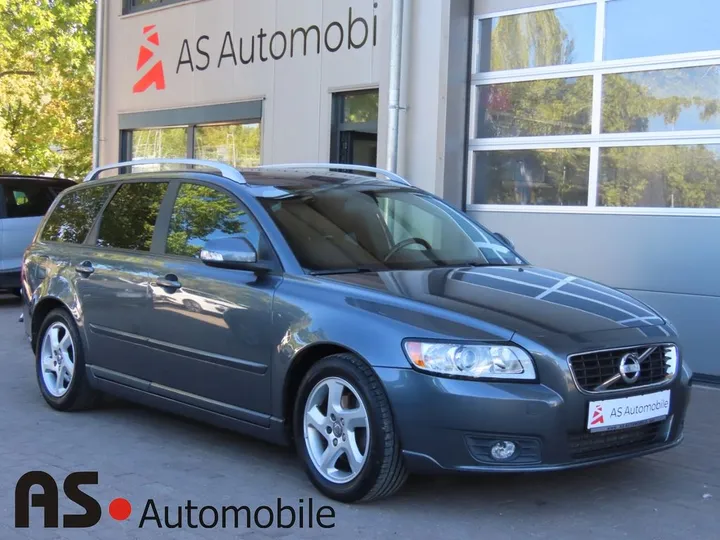 Volvo V50