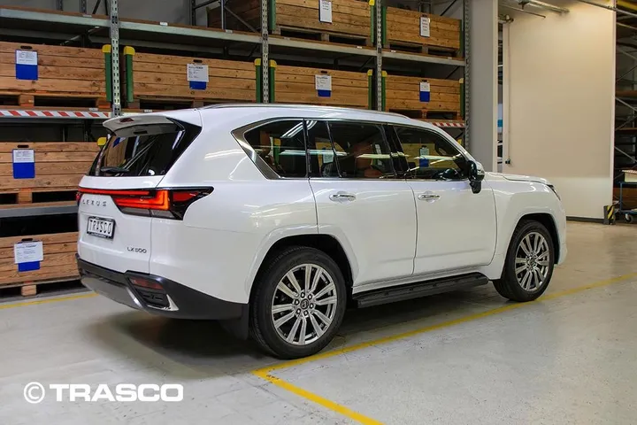Lexus LX 570