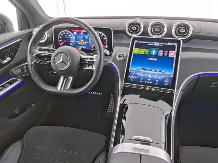 Mercedes-Benz GLC 200