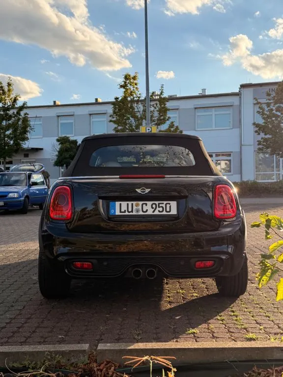 MINI Cooper S Cabrio