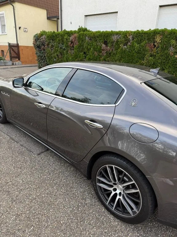Maserati Ghibli