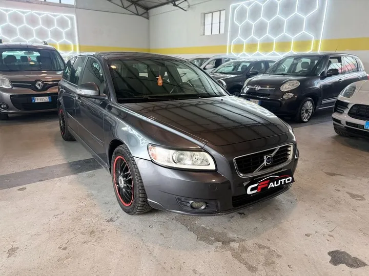 Volvo V50