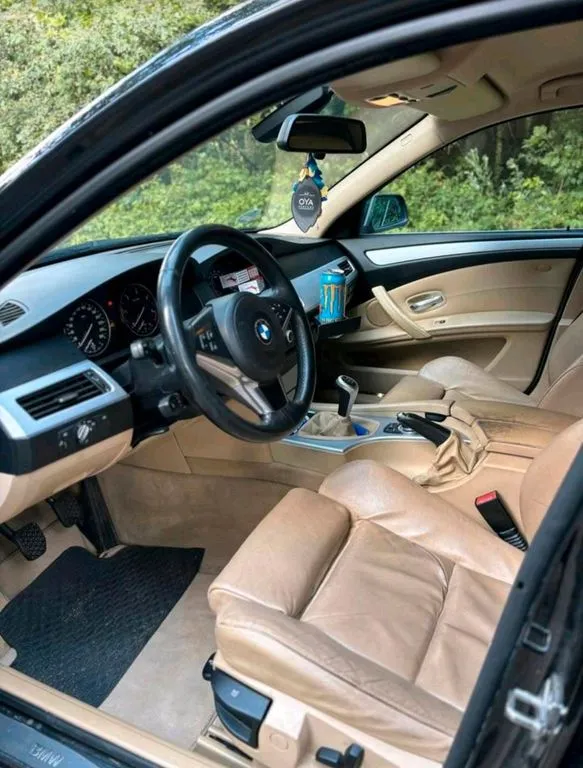 BMW 520
