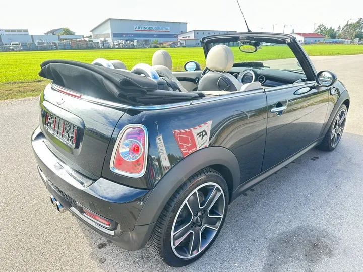 MINI Cooper S Cabrio