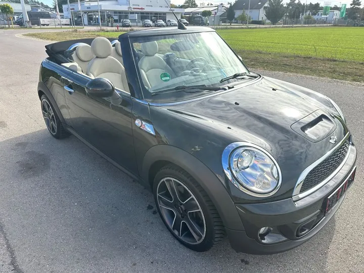 MINI Cooper S Cabrio