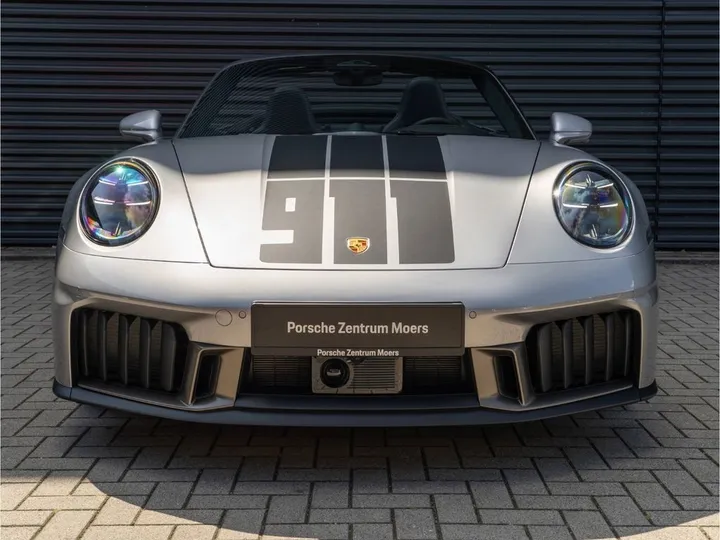 Porsche 992