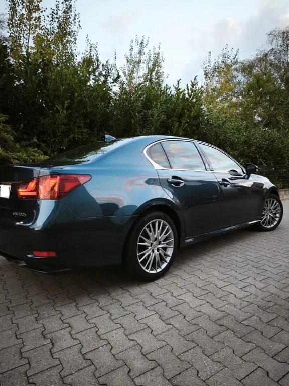 Lexus GS 300