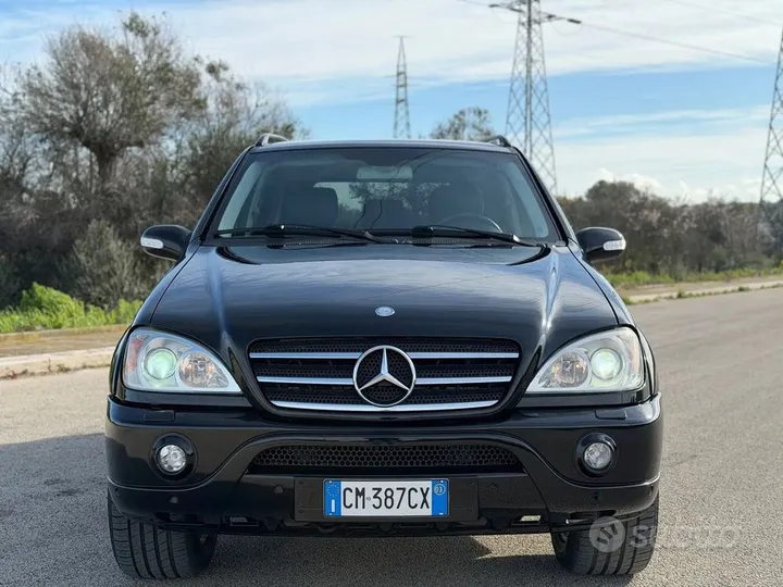 Mercedes-Benz ML 400