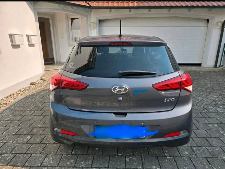 Hyundai i20