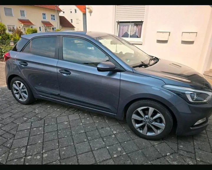 Hyundai i20