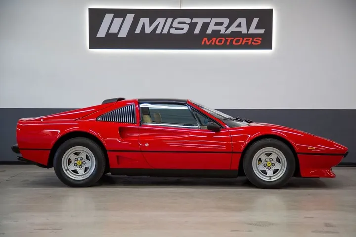 Ferrari 208