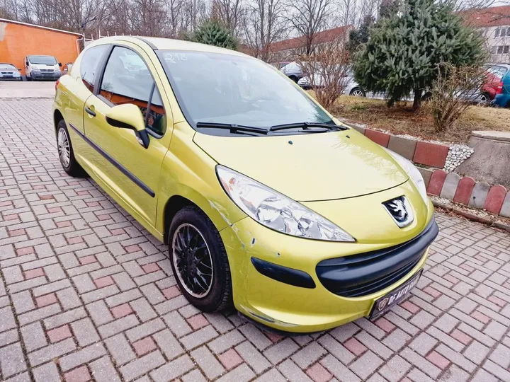 Peugeot 207
