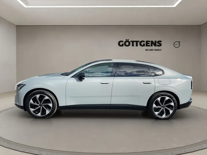 Volvo ES90