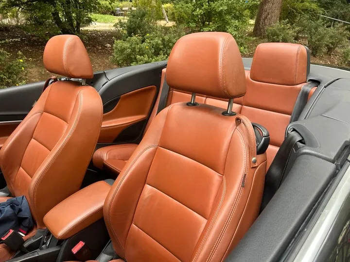 Volkswagen Eos