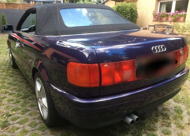 Audi 80