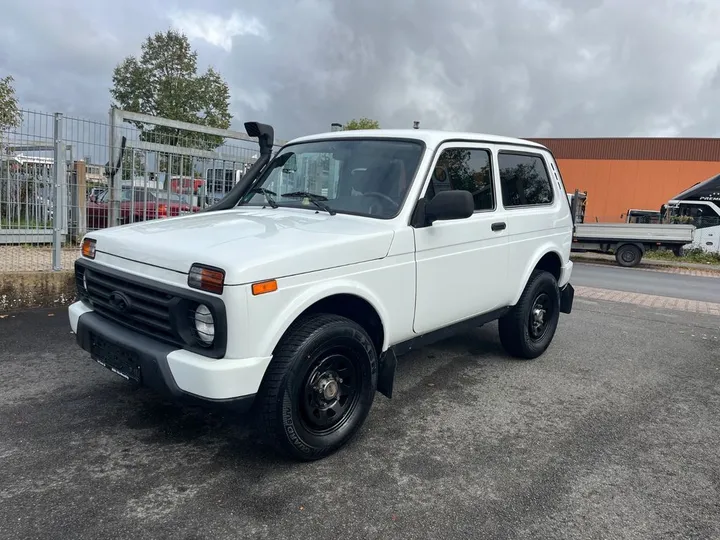 Lada Taiga