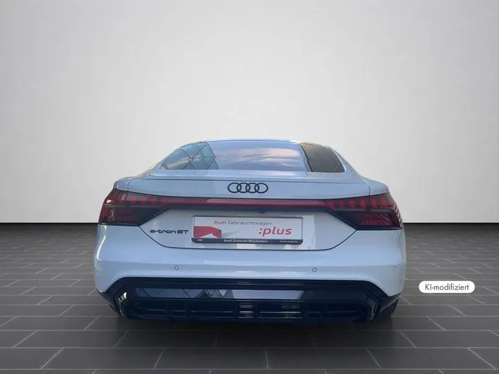 Audi e-tron GT