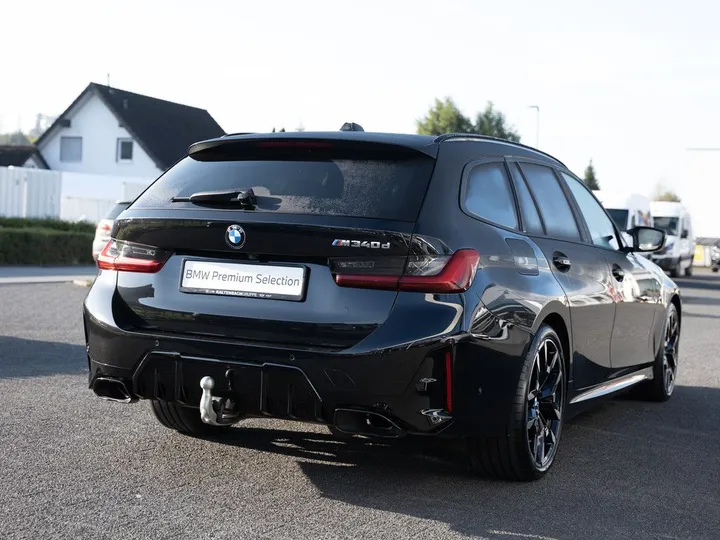 BMW 340