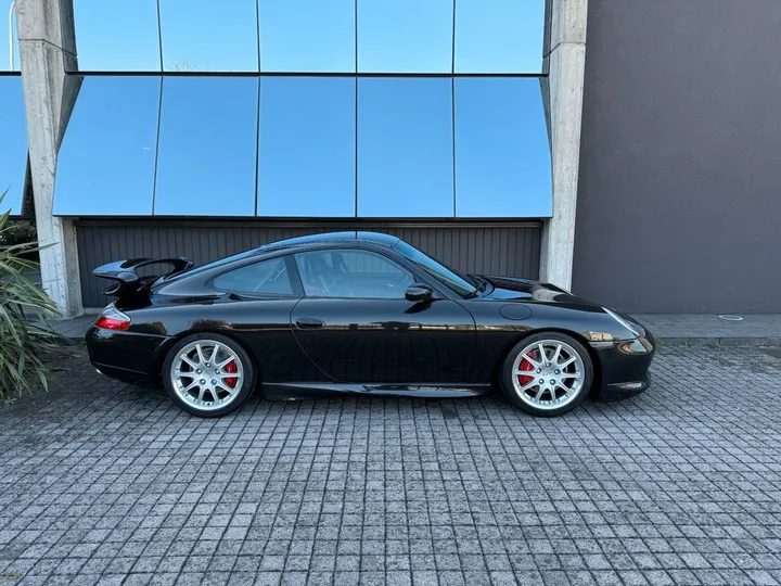 Porsche 996