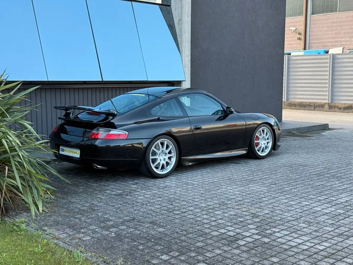 Porsche 996