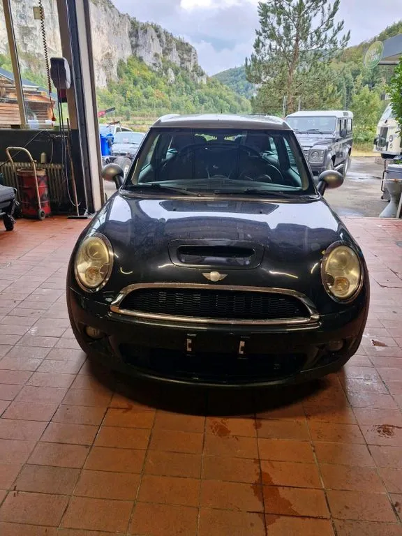 MINI Cooper Clubman
