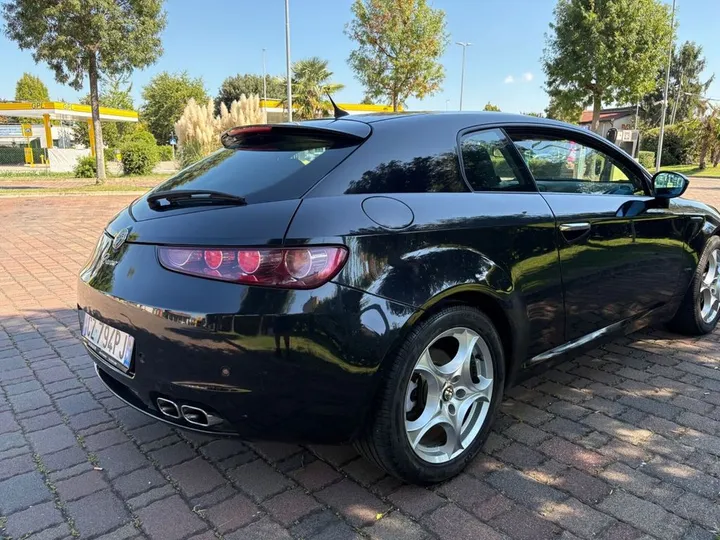 Alfa Romeo Brera