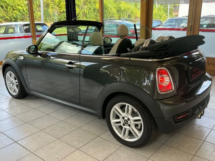 MINI Cooper S Cabrio