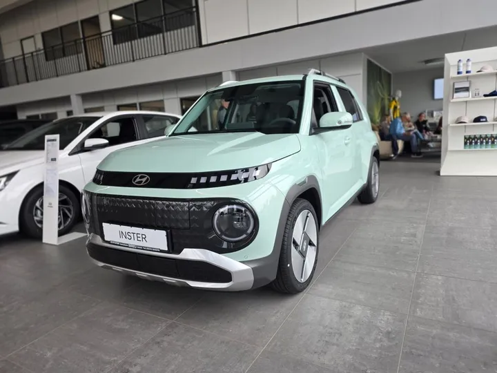 Hyundai INSTER