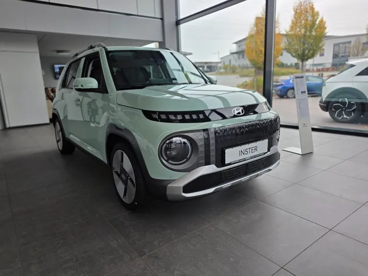 Hyundai INSTER