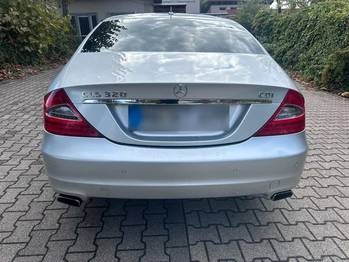 Mercedes-Benz CLS 320
