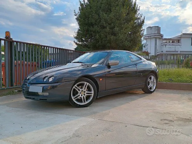Alfa Romeo GTV