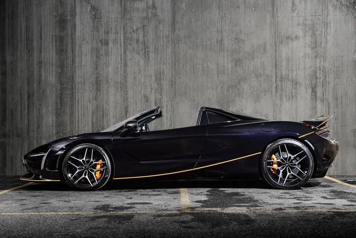 McLaren 750S