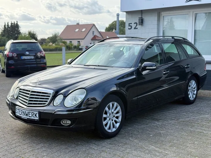 Mercedes-Benz E 200