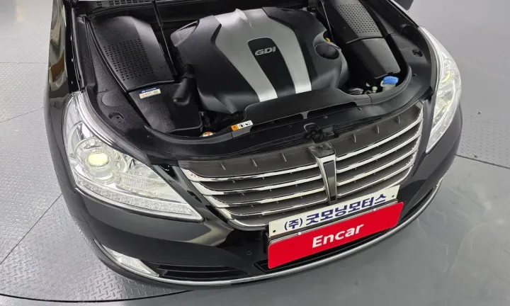 Hyundai Equus