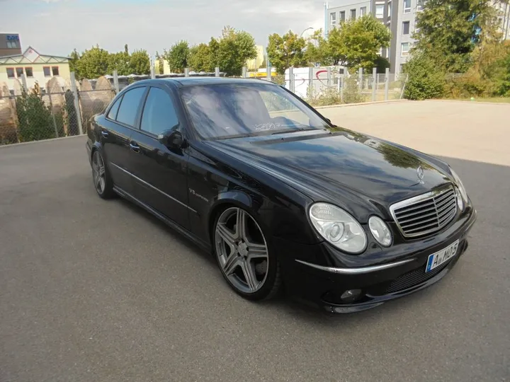 Mercedes-Benz E 55 AMG
