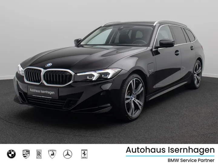 BMW 330