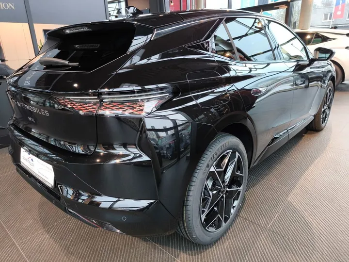 DS Automobiles Nº4