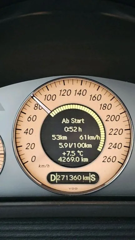 Mercedes-Benz CLK 320