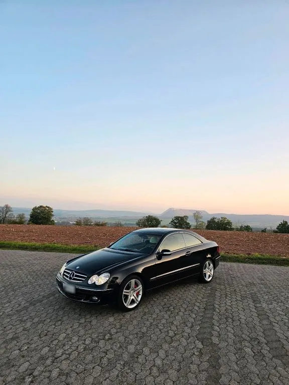 Mercedes-Benz CLK 320