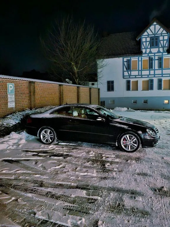 Mercedes-Benz CLK 320