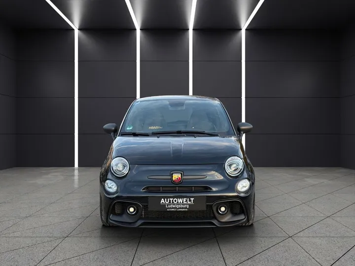 Abarth 695