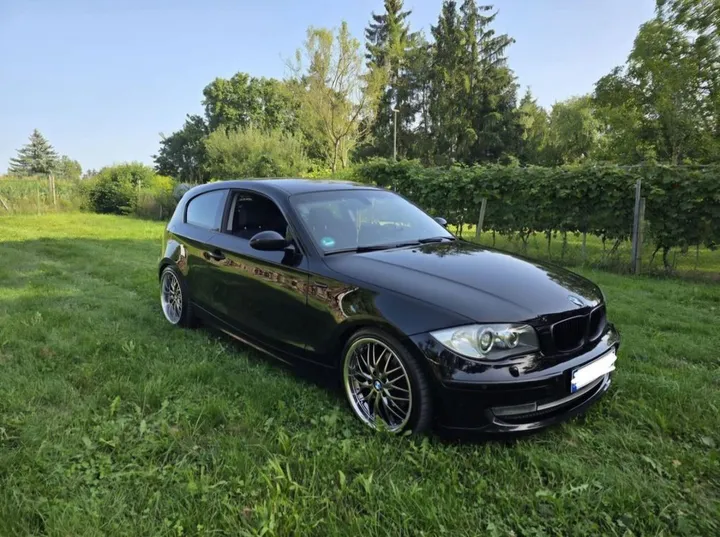 BMW 120