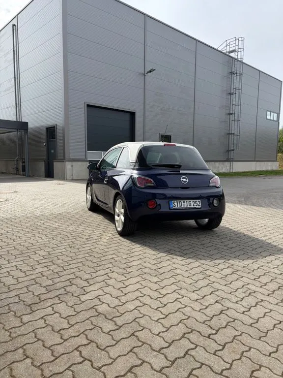 Opel Adam
